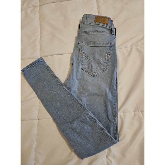 Hollister Denim - Hollister Women’s High Rise Super Skinny Jeans Size 23R Light Wash